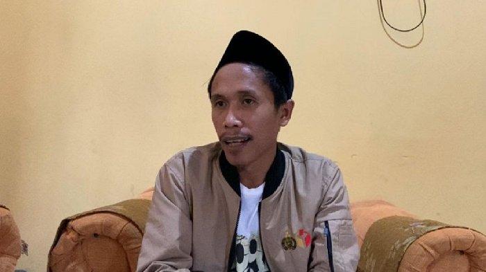 Koordinator Divisi Penanganan Pelanggaran dan Penyelesaian Sengketa (P3S) Bawaslu Konawe, Restu Tebara saat ditemui TribunnewsSultra.com, Sabtu, (6/4/2024).