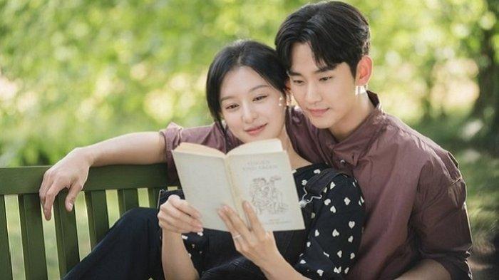 Inilah sinopsis Queen of Tears, drama Korea terbaru dibintangi Kim Soo Hyun dan Kim Ji Won tayang mulai Maret 2024.