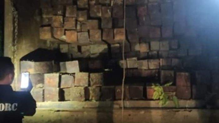 KAYU ILEGAL - Tim Operasi Balai Gakkum KLHK Wilayah Sulawesi menggagalkan penjualan kayu ilegal lintas provinsi. Dari hasil penggagalan tersebut, petugas juga menetapkan pria berinisial S (56), warga Desa Langkoroni, Kecamatan Maligano, Kabupaten Muna, Sulawesi Tenggara, sebagai tersangka atas kepemilikan kayu ilegal. (Dok. Gakkum KLHK)