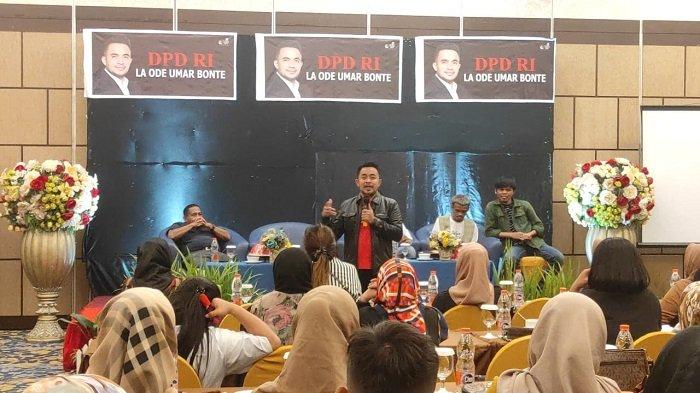 Calon Legislatif atau Caleg DPD RI Dapil Sulawesi Tenggara, La Ode Umar Bonte menyatakan diri bakal maju sebagai Calon Gubernur Sultra 2024. Hal itu disampaikan Umar Bonte di hadapan sejumlah simpatisan dan pendukungnya disalah satu hotel di Kota Kendari, Minggu (25/2/2024).