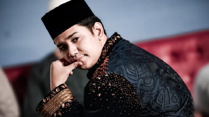 UTANG - Foto artis muda Syakir Daulay yang diambil pada Instagram pribadinya @syakirdaulay Senin (17/3/2025). Syakir nyaris viral perkara memiliki utang Rp5 miliar saat masih berusia 19 tahun.