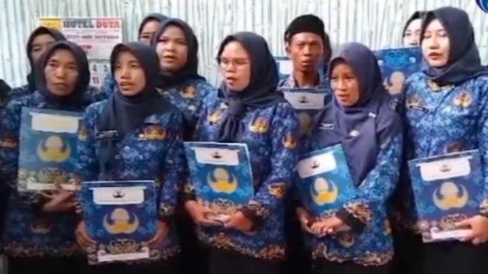 Para pegawai honorer yang disebut-sebut tak dilantik
