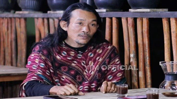 JULIANA TEWAS DI GUNUNG RINJANI - Abdul Haris Agam atau yang akrab disapa Agam Rinjani akhirnya muncul setelah viral evakuasi Juliana Marins, pendaki asal Brasil yang tewas terrjatuh di Gunung Rinjani.