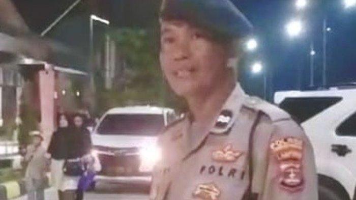 Aiptu Supriyanto, anggota kepolisian yang menemukan uang Rp 100 juta milik pemudik yang tertinggal di rest area KM 116A tol Lampung. Ia dihadiahi beasiswa sekolah perwira usai jujur kembalikan uang pemudik asal Belitang, Sumsel.
