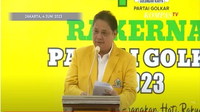 Ketua Umum Partai Golkar Airlangga Hartarto sambutan pada acara Rakernas Golkar 2023, Minggu (4/6/2023).