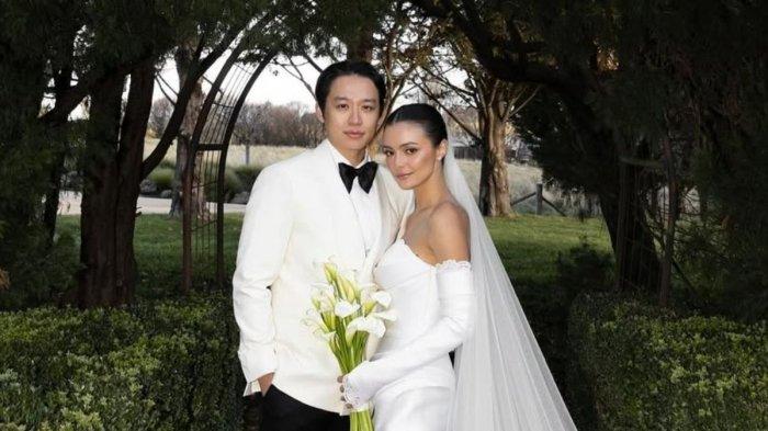 AMANDA RAWLES MENIKAH - Aktris Amanda Rawles telah menikah dengan pujaan hatinya, pengusaha Adriel Susanteo, pada Selasa (27/5/2025).