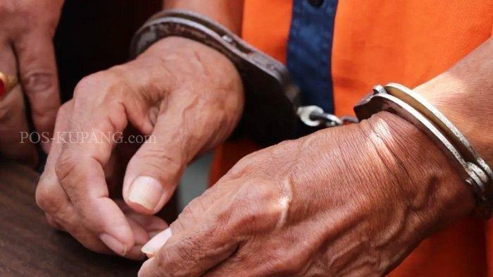 AKTOR DITANGKAP -  Artis berinisial MR ditangkap oleh Jajaran Polsek Cempaka Putih diduga melakukan pemerasan terhadap pacara lelakinya.