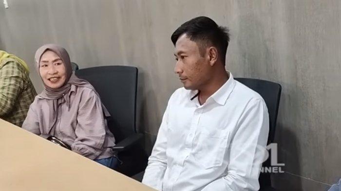 Atas dorongan dari ibunda dan sang kakak,Dede Riswanto teman kerja AEP akhirnya berani jujur muncul ke depan publik bongkar kesaksian palsu kasus Vina