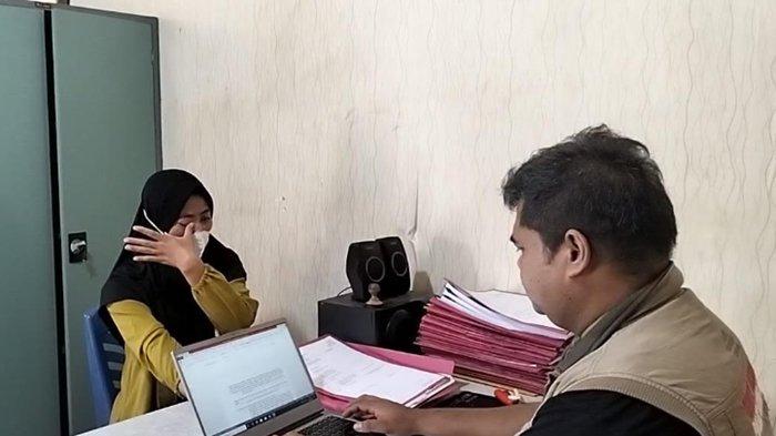 BREAKING NEWS : Istri yang Potong Alat Vital Suaminya di Bayung Lencir Muba Menyerahkan Diri