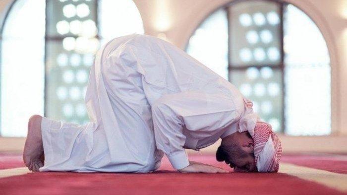 Niat sholat Rajab dan tata caranya lengkap! 1 Rajab 2025 jatuh pada 21 Desember 2025