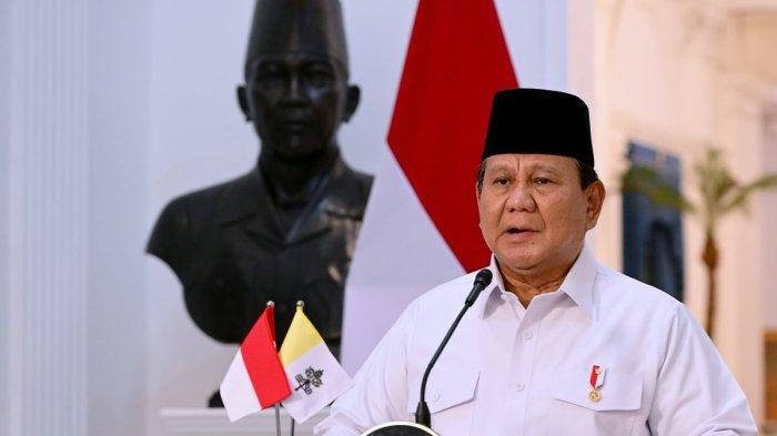 PRESIDEN RI PRABOWO - Presiden Republik Indonesia, Prabowo Subianto, menyampaikan ucapan belasungkawa yang mendalam atas wafatnya Paus Fransiskus, yang berpulang pada Senin pagi waktu Vatikan, 21 April 2025 diambil dari presidenri.go.id Selasa (22/4/2025). Berikut jadwal dan agenda Presiden Prabowo di Sumsel