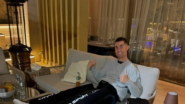 CHRISTIANO RONALDO KE INDONESIA. Potret Cristiano Ronaldo diunggah pada (4/2/2025). Bintang sepak bola dunia asal Portugal, Cristiano Ronaldo dijadwalkan tiba di Indonesia hari ini, Selasa (18/2/2025) dalam rangka kegiatan sosial.  