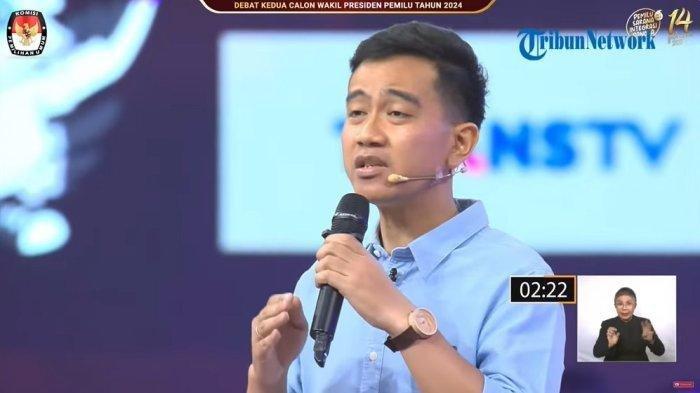 Cawapres nomor urut 2 Gibran Rakabuming Raka dalam debat cawapres Pilpres 2024, Jumat (22/12/2023).