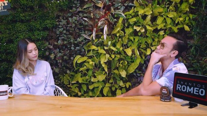 Denny Sumargo berempati dan merasa prihatin dengan kondisi rumah tangga Lady Nayoan dan Rendy Kjaernett.