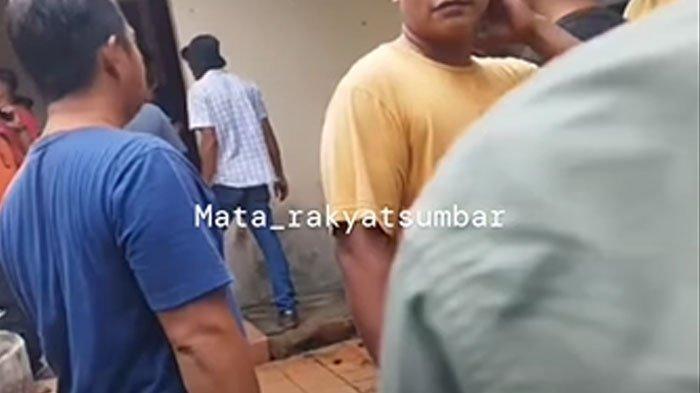 Detik Detik Indra Septiarman Tersangka Pembunuh Nia Gadis Penjual Gorengan Ditangkap Timsus Gabungan Polda Sumbar dan Tim Gagak Hitam di Pemukiman Rumah Warga