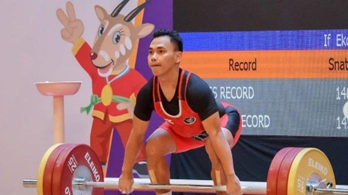 Eko Yuli Irawan akan menjadi lifter angkat besi pertama yang tampil mewakili Indonesia di pertandingan Olimpiade Paris 2024, ada dukungan dari istri
