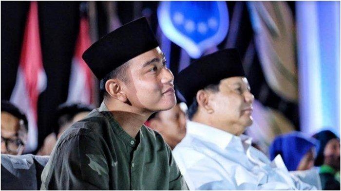 Bakal Capres Prabowo Subianto mengumumkan putra sulung Presiden Joko Widodo, Gibran Rakabuming Raka, sebagai bakal calon wakil presidennya, Minggu (22/10/2023) malam.