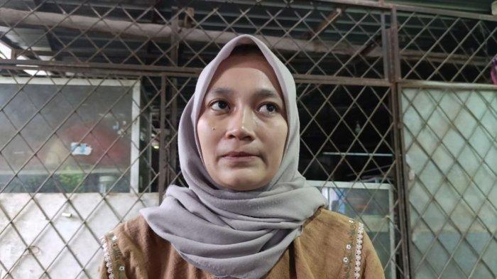 KASUS BRIGADIR NURHADI - Istri almarhum Brigadir Nurhadi, Elma Agustina berharap pelaku pembunuhan suaminya dihukum seberat-beratnya.