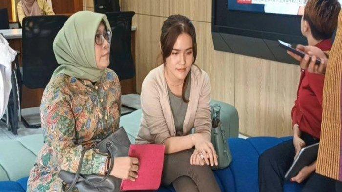 Jessica Kumala Wongso saat mendatangi Kejaksaan Negeri Jakarta Timur, Senin (9/8/2024).