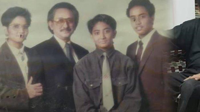 Foto keluarga Hans Tomasoa(83) dan Rita Tomasoa(72). Kapolsek Jonggol Kompol Wagiman mengungkapkan pihaknya masih berusaha mencari keberadaan anak Hans Tomasoa(83) dan Rita Tomasoa(72) yang masih misteri