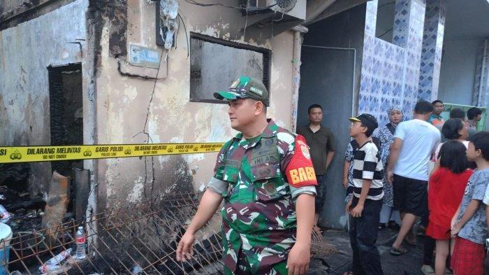 Kebakaran rumah di Tanjung Priok, Jakarta Utara, yang menewaskan empat orang.