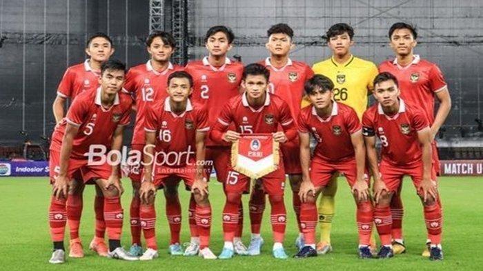 Kick-off Timnas U-20 Indonesia vs Italy akan disiarkan LIVE di TV Indosiar, SCTV dan berbayar melalui Live Streaming TV Online Vidio pukul 22.30 WIB.