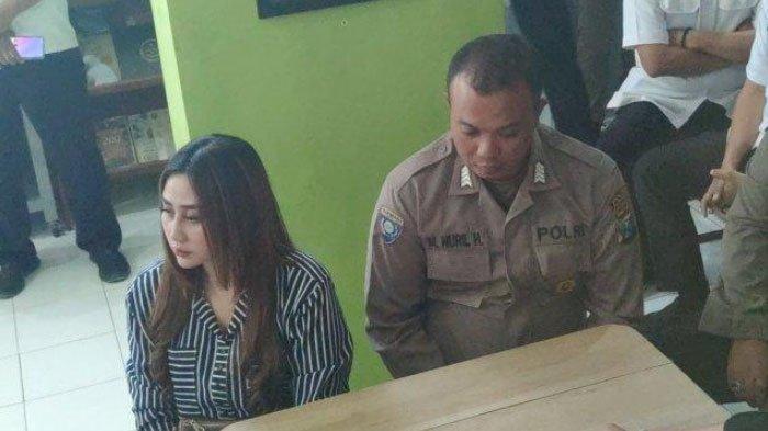 Luluk TikTokers Minta Maaf Usai Bentak Siswi Magang, Datang Mediasi ke Sekolah dengan Polisi