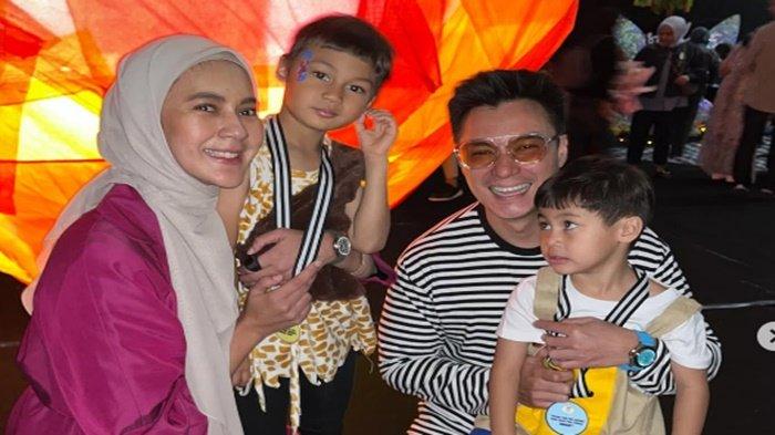BAIM PAULA BERTEMU- Momen Baim Wong dan Paula Verhoeven berkumpul bersama saat keduanya kompak merayakan acara kelulusan kedua anaknya, Kiano dan Kenzo.