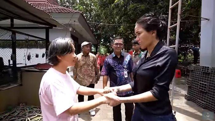 Nikita Mirzani puji ODGJ S3 mahir bahasa Inggris