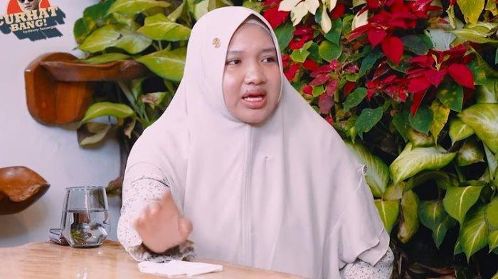 Nusaibah Azzahra mencurahkan awal mula dirinya mengaku harus rela menerima pernikahan yang dipaksa oleh ayahnya saat usianya baru 20 tahun. 