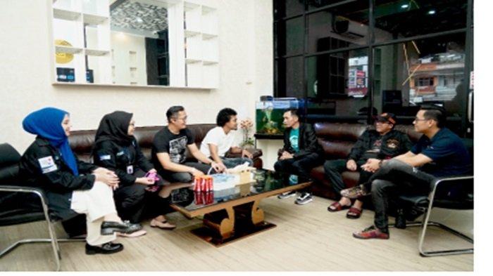 PT. Konakami Digital Indonesia menerima kunjungan dari CEO Bibi, M. Doan Praharya, SE., di kantor pusat Palembang pada hari Senin (5/2/2024.