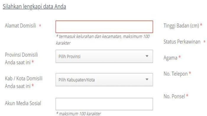 Pada saat pengisian biodata, Anda akan diminta melengkapi data diri dengan mengisi kolom alamat domisili hingga akun media sosial