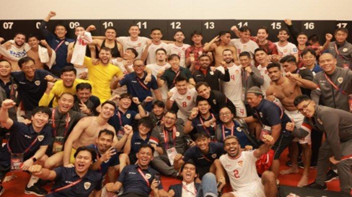Para pemain Tim Nasional (Timnas) Indonesia kini berduka harus menerima kenyataan pahit ditinggal oleh sang pelatih, Shin Tae-yong.