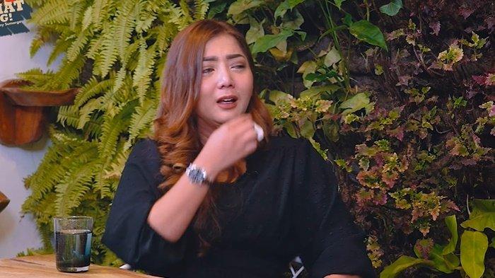 Perjuangan Pratiwi Noviyanthi demi mengambil anak-anak asuhnya dari Dinas Sosial (Dinsos) Tangerang seolah tak berhenti meski tanpa bantuan pemerintah