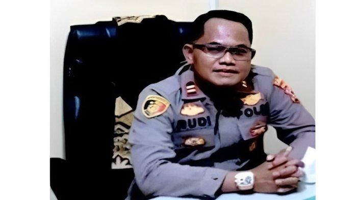 Praktisi hukum, Pitra Romadoni, mengungkapkan pesan Iptu untuk memperjuangkan kasus anaknya.