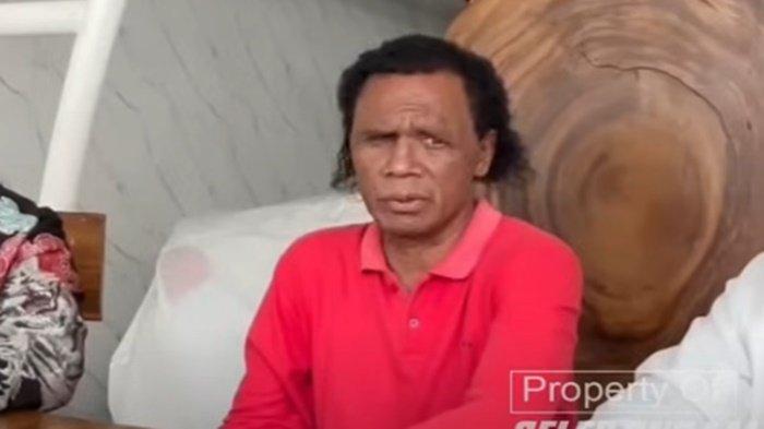 REAKSI HERCULES DIANCAM- Rosario de Marshall alias Hercules tampak santai menerima amukan hingga ancaman dari para purnawirawan TNI. Tak takut dengan segala bentuk ancaman