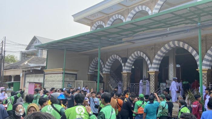 DRIVER OJOL TEWAS - Sevi, ojol perempuan asal Sidoarjo ditemukan tewas terbungkus kardus di Gresik pada Minggu (27/7/2025)