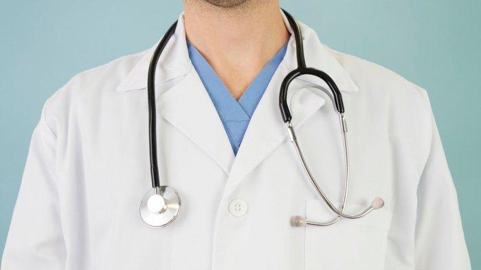 DOKTER ANIAYA ART - Sosok dokter berinisial AMS (41) dan istrinya SSJH (35) diduga menganiaya asisten rumah tangga (ART) berinisial SR (24) di Pulogadung, Jakarta Timur.