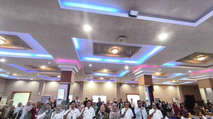 Edukasi Petani Kopi - Pusat Investasi Pemerintah (PIP) bekerjasama dengan Direktorat Jenderal Perbendaharaan (DJPb) Provinsi Sumatera Selatan (Sumsel) mengadakan kegiatan 