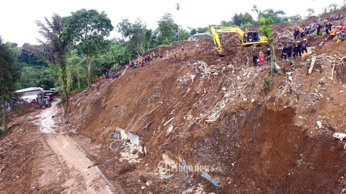 Cerita Mang Ucok selamatkan ayah dan anak yang tertimbun longsor TPT Mini Soccer Jatinangor