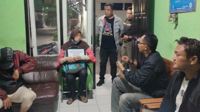 Viral Aksi Pengemis di Jombang Buat Satpol PP Kaget, Ngemis di Siang Hari Tapi Malam Nginap di Hotel