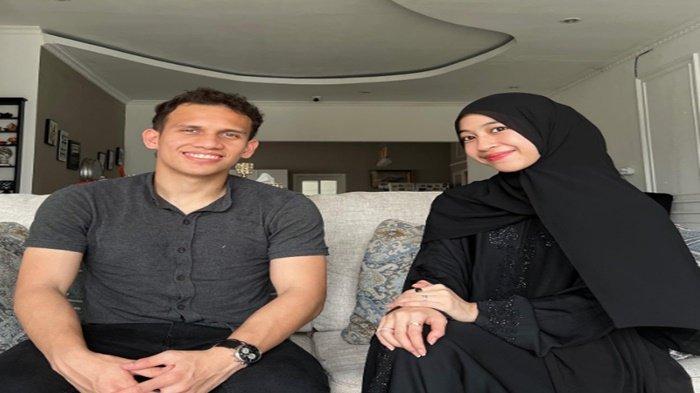 Adiba Pamer Potret Bareng  Egy