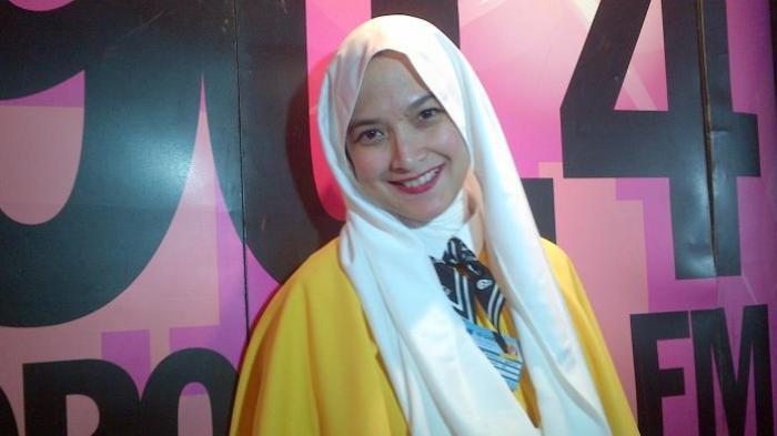 Andhara Early