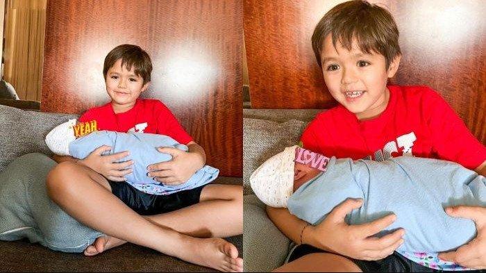 El Barack Alexander, Putra Sulung Jessica Iskandar dan Vincent Verhaag bahagia miliki adik