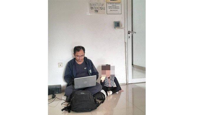 enam tahun menikah dengan ibu dari jasad 4 anak di Jagakarsa, Panca sang ayah sempat beberapa kali berganti profesi, sering bawa anak saat kerja