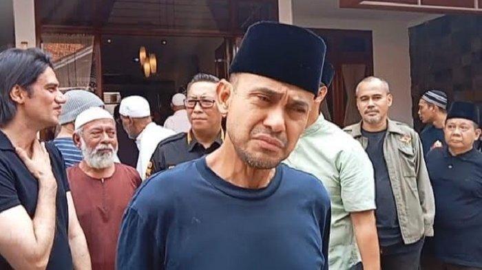 Ramzi saat ditemui di rumah duka kawasan Poltangan, Jakarta Selatan, Sabtu (19/8/2023). Ibundanya meninggal dunia karena sakit