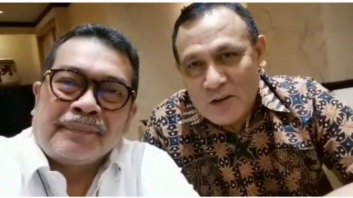 Tangkapan layar akun Instagram milik Direktur Pusat Studi Konstitusi (Pusako) Universitas Andalas Feri Amsari, @feriamsari, mempertunjukkan Ketua Komisi Pemberantasan Korupsi (KPK) Firli Bahuri sedang duduk berdampingan dengan Komisaris PT Pelindo I Timbo Siahaan.