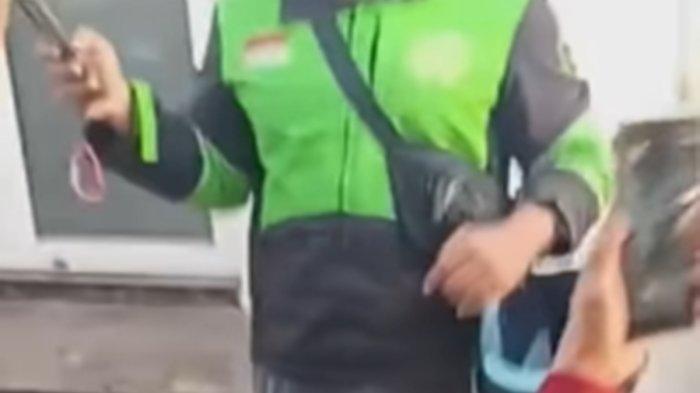 PAKET ISI MAYAT BAYI Tangkapan layar dari akun Instagram @majeliskopi08 pada Kamis (8/5/2025) - Viral driver ojol di Medan dapat pesanan antar paket, setelah dibuka isinya mayat bayi