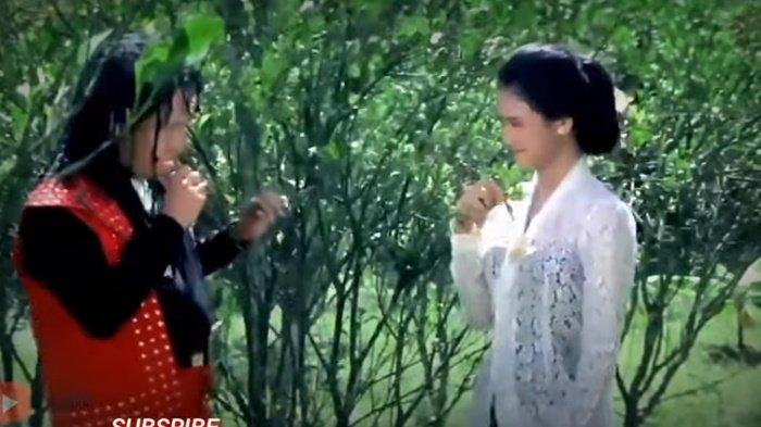 potret lawas Nandya Nathasia, salah satu artis 90an yang sempat membintangi film Warkop DKI 'Godain Kita Dong'.