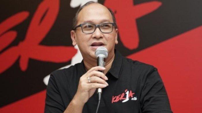 Rosan Roeslani. Rosan Roeslani baru saja dilantik oleh Presiden Joko Widodo (Jokowi) sebagai duta besar luar biasa dan berkuasa penuh (dubes LBBP).